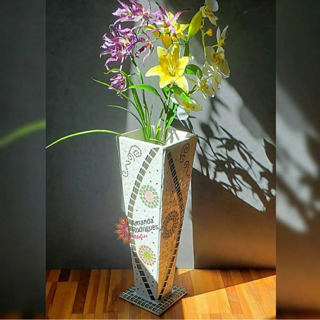 Vasos em Mosaico